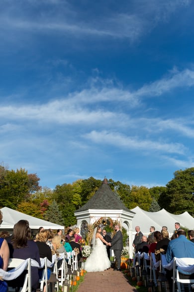 wedding ceremony five bridge inn.jpg