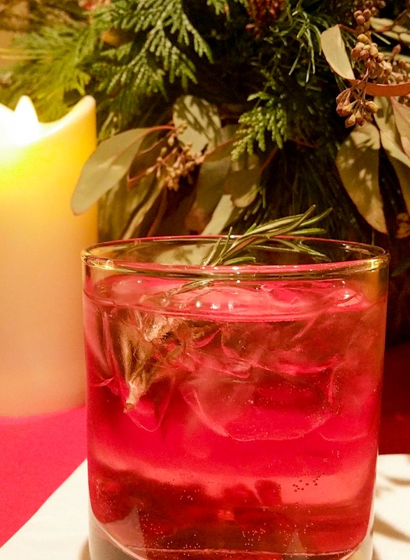 Pomegranate_and_rosemary_gin_Fizz.jpg