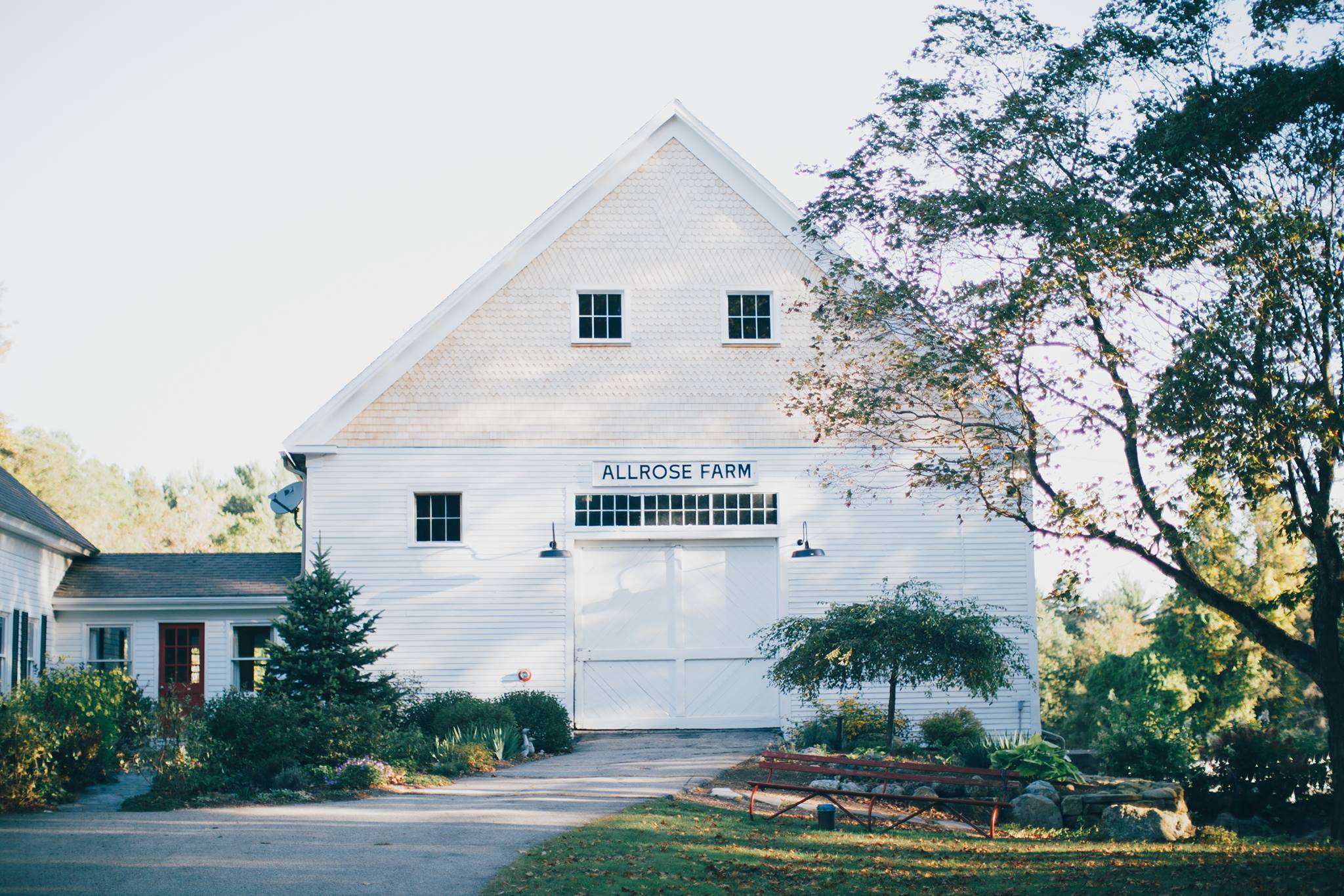 Top Barn Wedding Venue NH, Farm