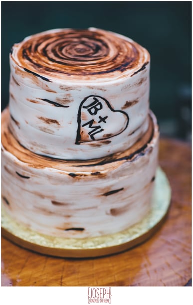 rustic wedding cake